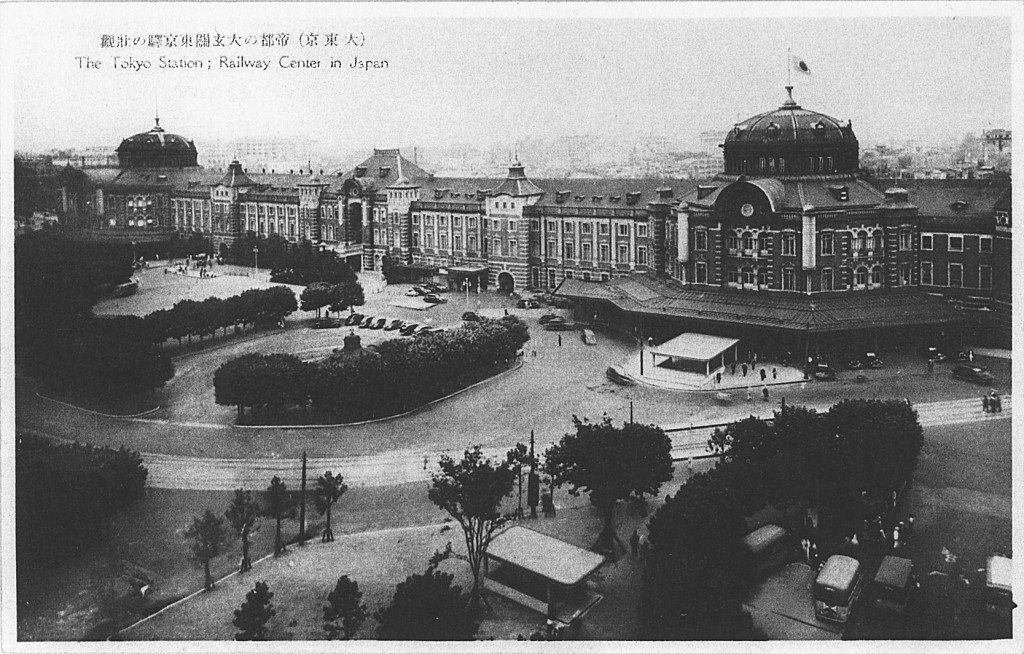 東京車站的風景明信片。