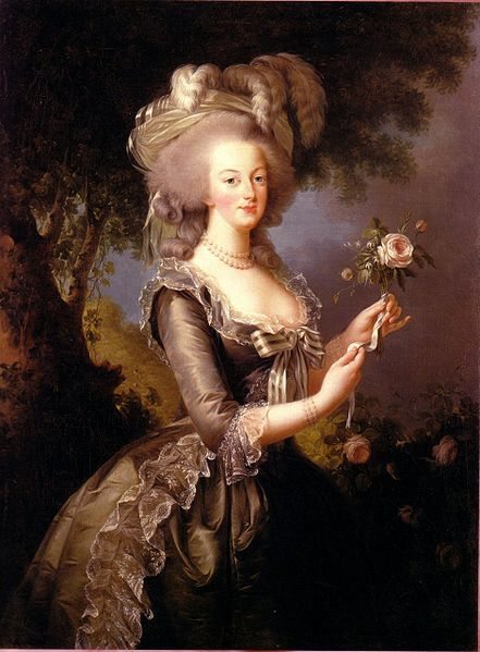 據傳為鬼魂之一的瑪莉王后 Portrait by Louise Élisabeth Vigée Le Brun，繪製於1783年。 