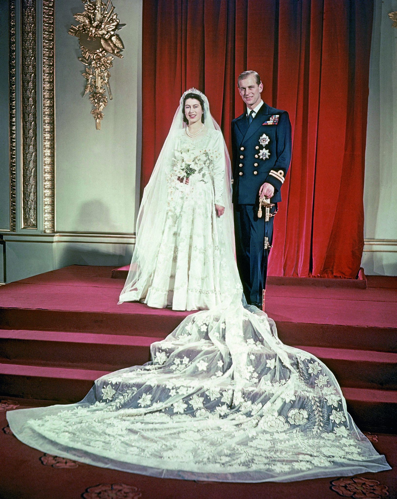1947.11.20，伊麗莎白公主和夫婿菲利浦親王的婚禮。