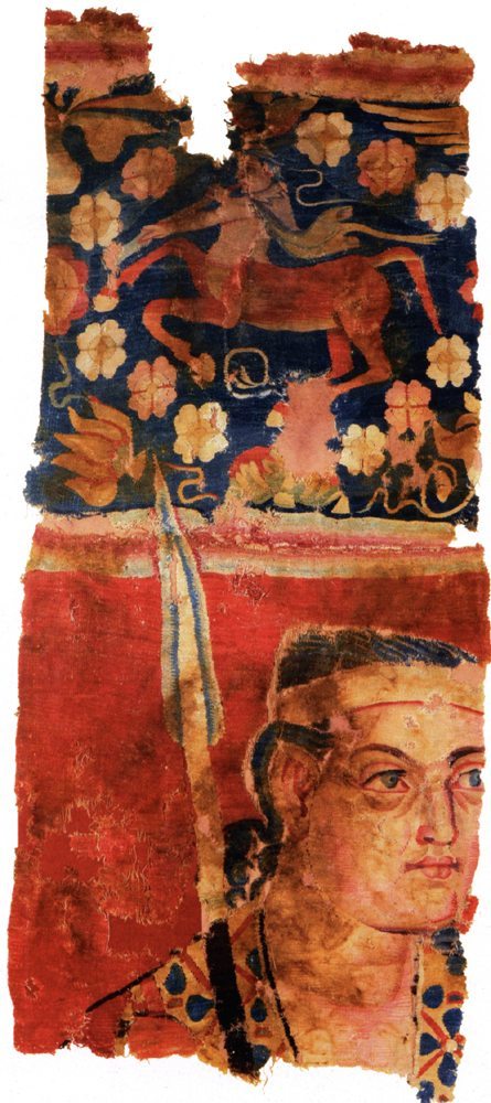 「于闐出土的羊毛褲管」，圖像與裝飾主題來自古典希臘與中亞地區。 https://goo.gl/3f23kx 