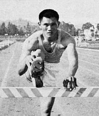 曾代表中華民國參加奧運十項全能競賽，獲1960年羅馬奧運會銀牌，也是十項全能史上打破9000分的紀錄保持者，綽號「亞洲鐵人」。