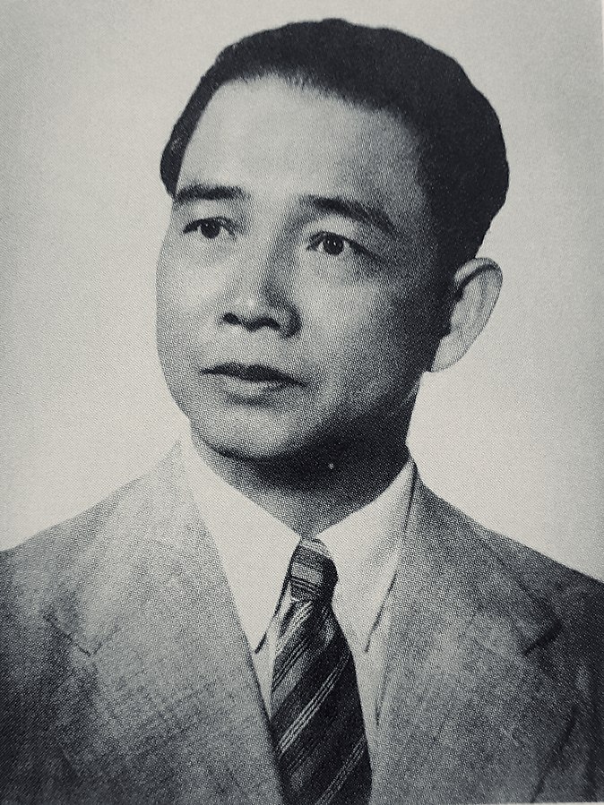 蔣中正曾經十分尊重黨內前輩胡漢民,為何兩人最終卻鬧到翻臉決裂? 蔣中正曾經十分尊重黨內前輩胡漢民,為何兩人最終卻鬧到翻臉決裂?