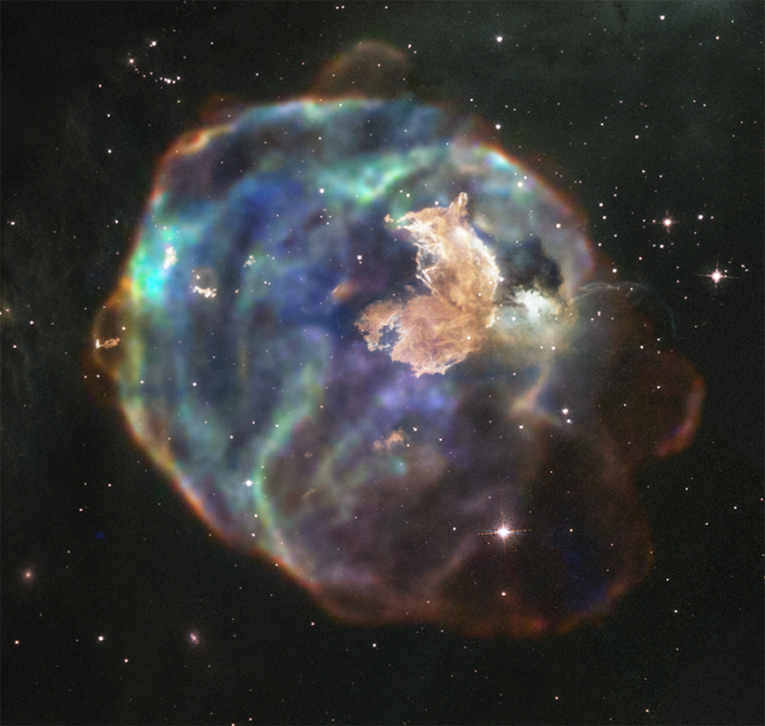 打敗80％天文學家，用哈伯望遠鏡觀測星空──解密經典天文照片的幕後推手-03