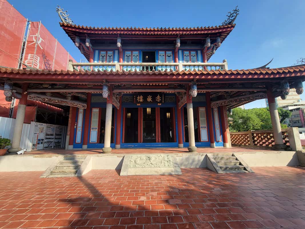 台湾「臺南市的古蹟」楊仁江 台南市政府 　写真資料集 用一本書遍覽臺南！《臺南A to Z》三語言發行，以26 個城市關鍵